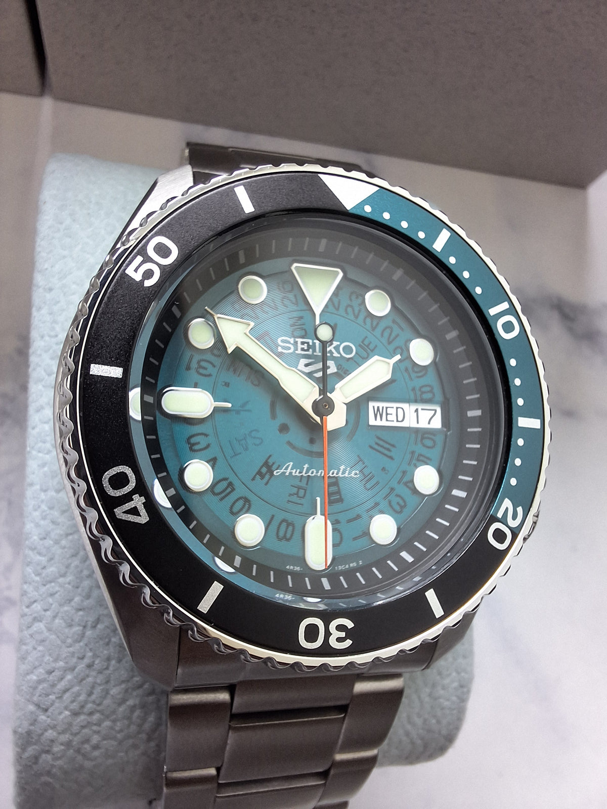 Seiko 5 Sports Time Sonar SRPJ45K1 Automatik