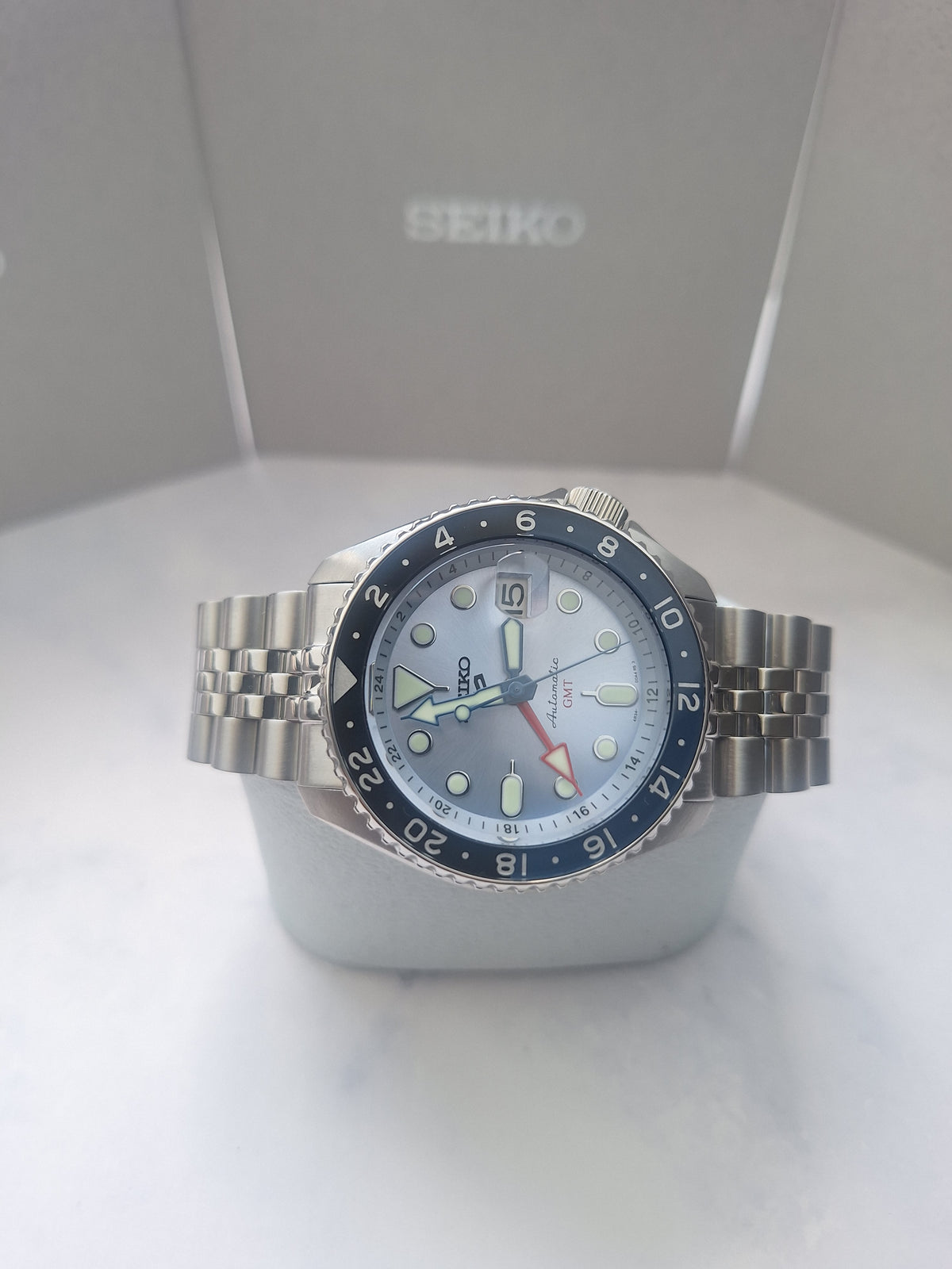 Seiko 5 Sports GMT SSK019K1 Limited Edition